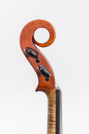 Volute du prototype violon 1/2 Paréidolie