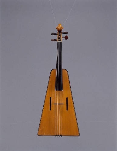 Le violon Savart, une innovation peu concluante.