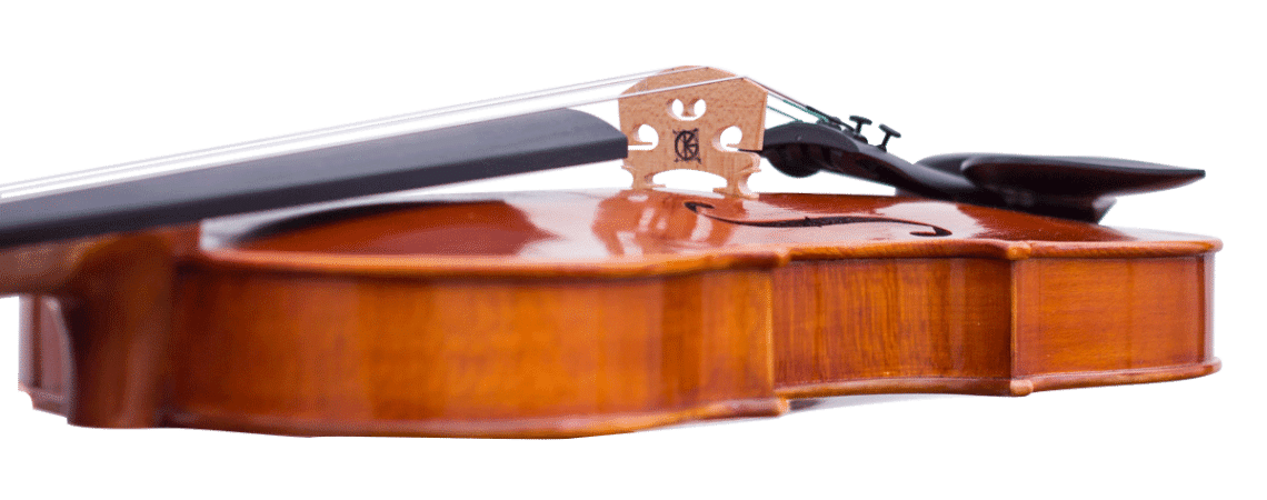 Chaque violon est soigneusement monté et préparé sur commande.