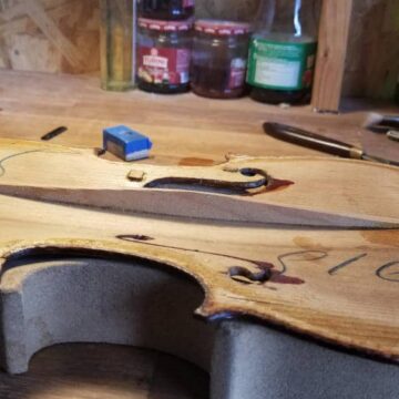 Pourquoi intégrer une formation de lutherie en alternance ?