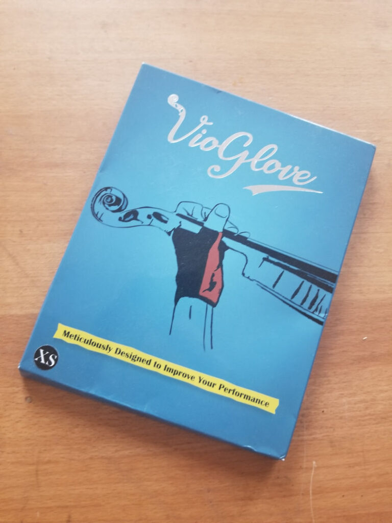 VioGlove, l’art de la naque