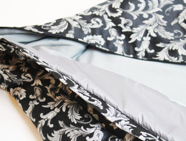 cellococoon-baroque-noir-couture.jpg cellococoon-baroque-noir-couture.jpg