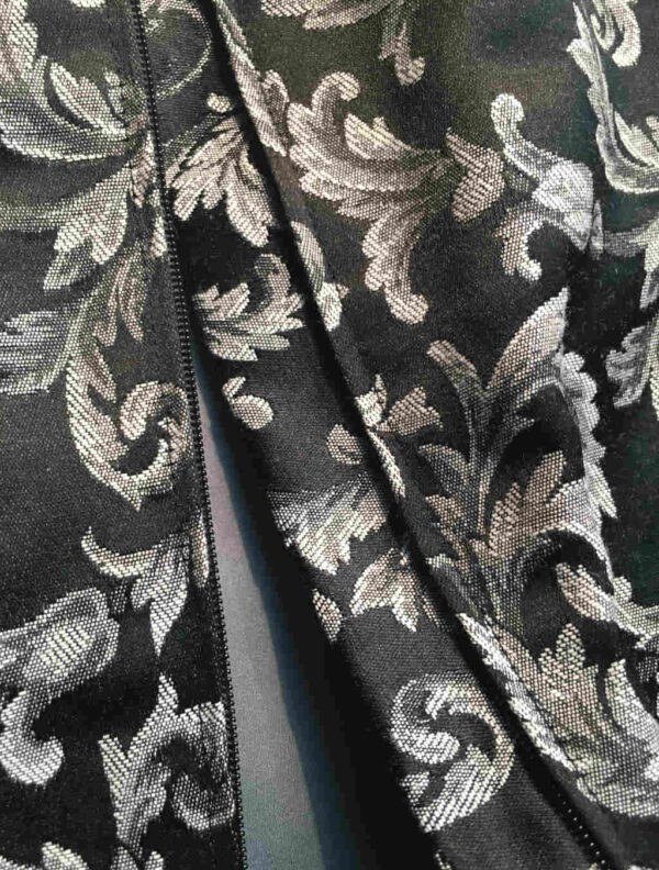 cellococoon-baroque-noir-fermeture.jpeg cellococoon-baroque-noir-fermeture.jpeg