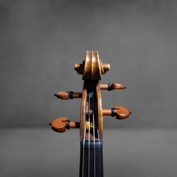 violon-stepan-soultanian-2024-volute (3) violon-stepan-soultanian-2024-volute (3)