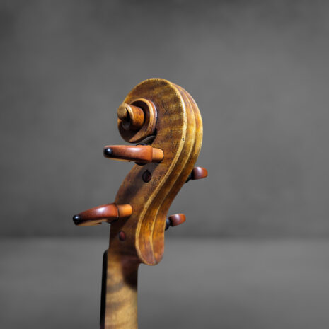 violon-stepan-soultanian-2024-volute (5) violon-stepan-soultanian-2024-volute (5)